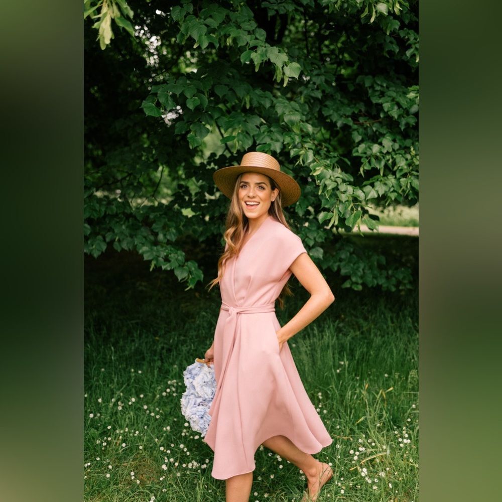 Gal Meets Glam Audrey Wrap Midi Dress in Mauve Blush 8 NWOT
